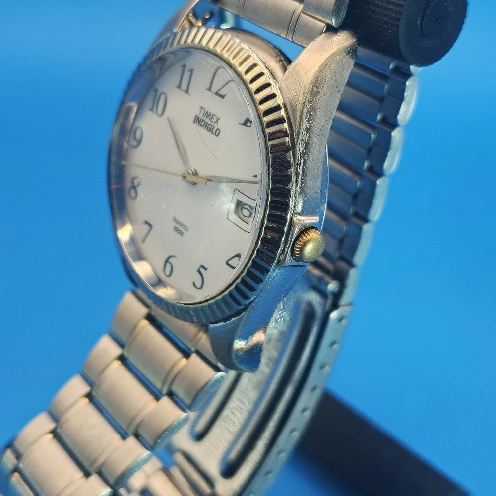 Vintage 2002 Timex Indiglo Presidential Date 33mm Mens Quartz Watch Restored